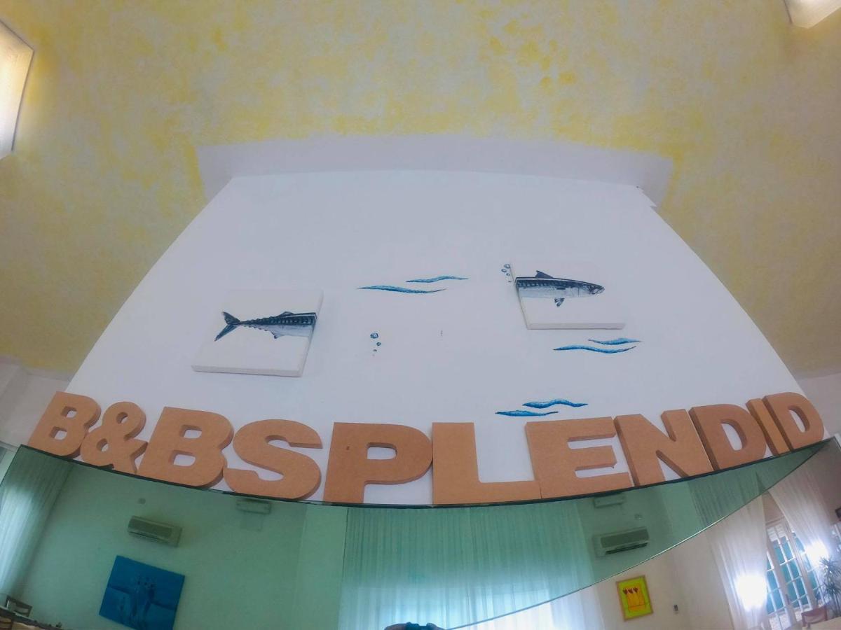Splendid B&B Милано Мартима Екстериор снимка